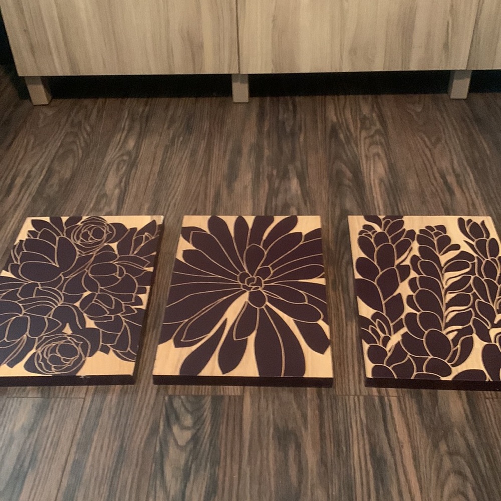 Floral wall decor